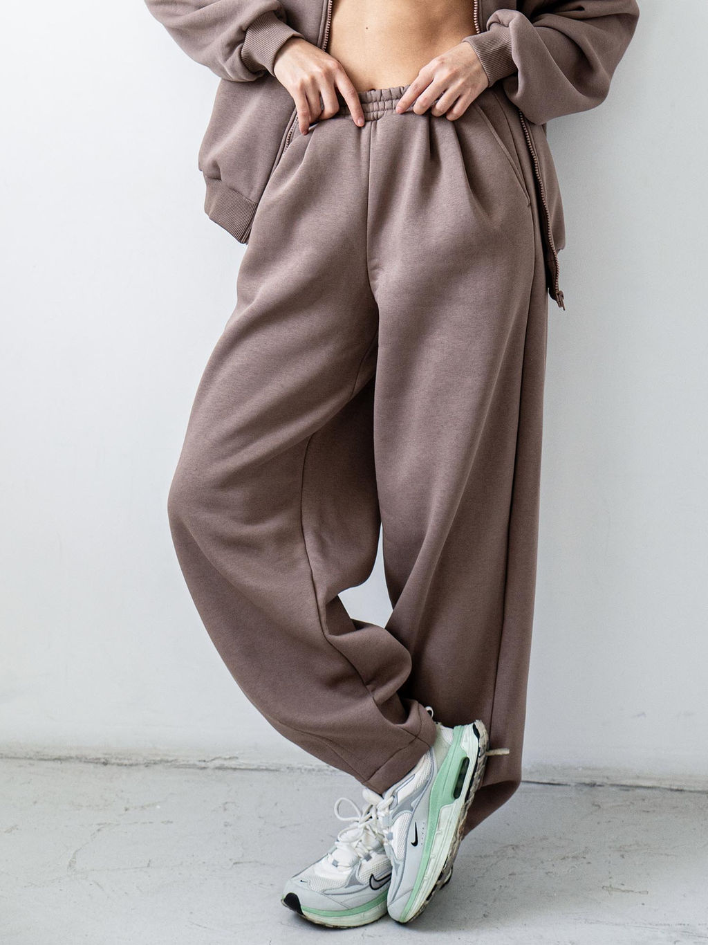 Брюки свободного кроя утепленные с защипами - My фото 7