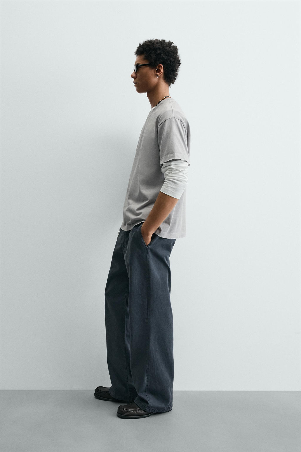 CAMISETA BOXY FIT LAVADA / Gris claro - Zara фото 4