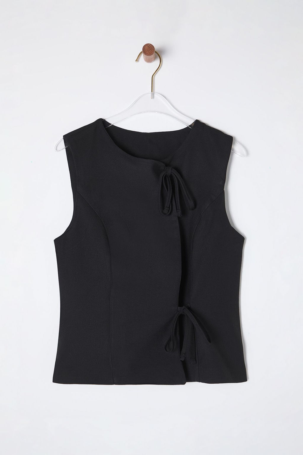 Siyah Slim Dar Kal?p Baglama Detayl? Dokuma Yelek TWOSS25YE00023