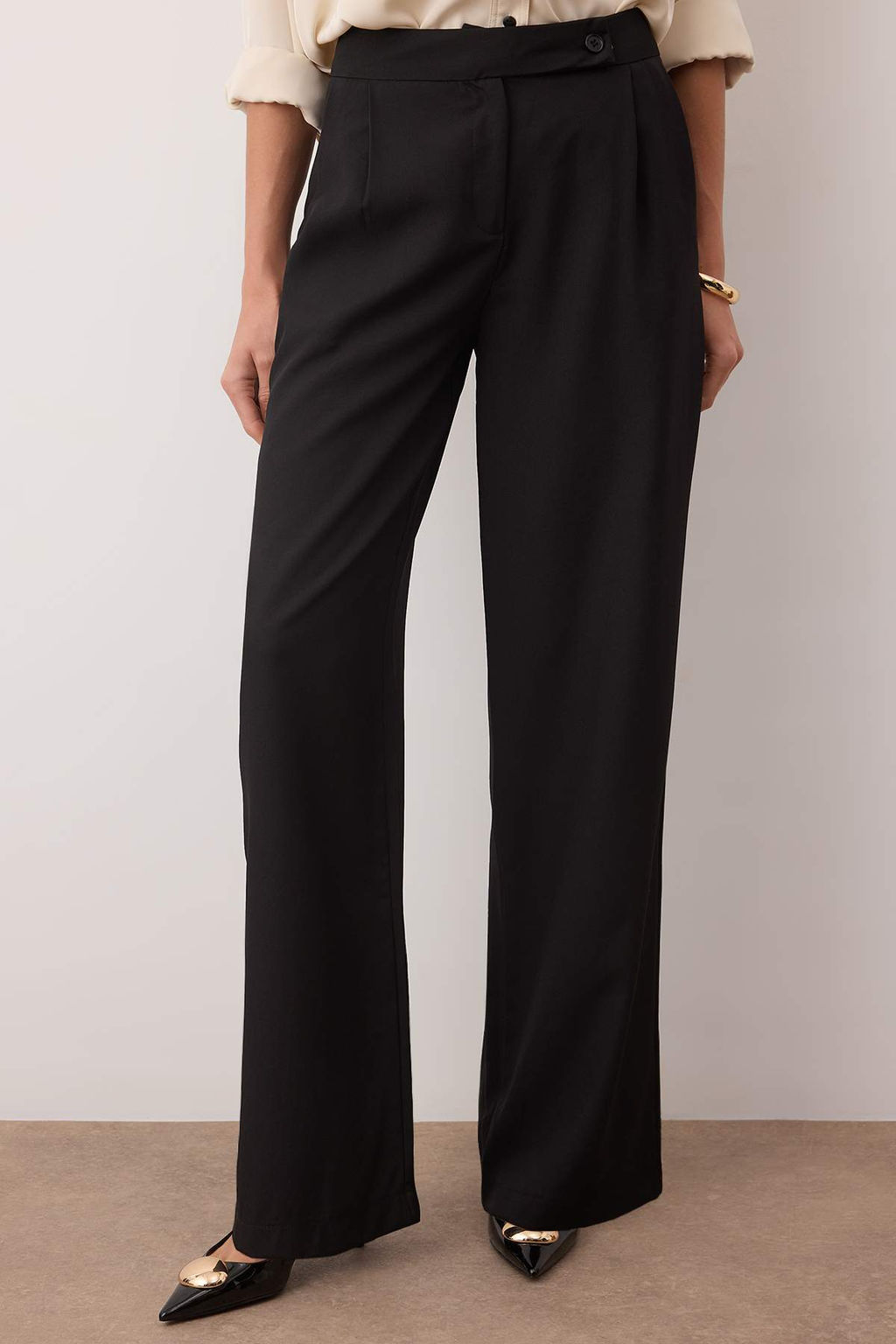 Siyah Wide Leg/Genis Paca Yuksek Bel Pantolon TWOAW26PL00036