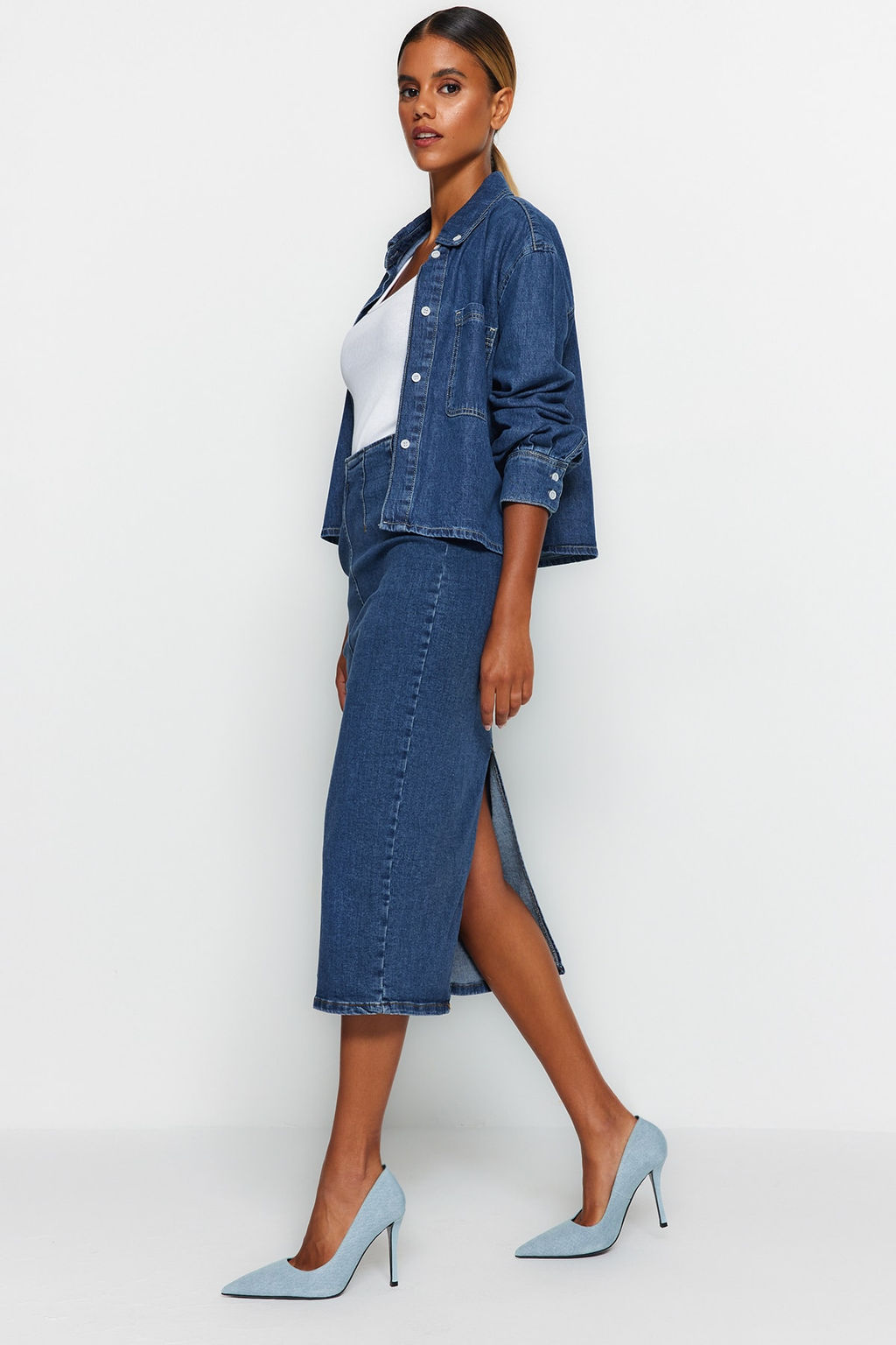 TRENDYOLMILLA Siyah More Sustainable Dikis Detayl? Midi Kalem Denim Etek TWOAW24ET00057  фото 7