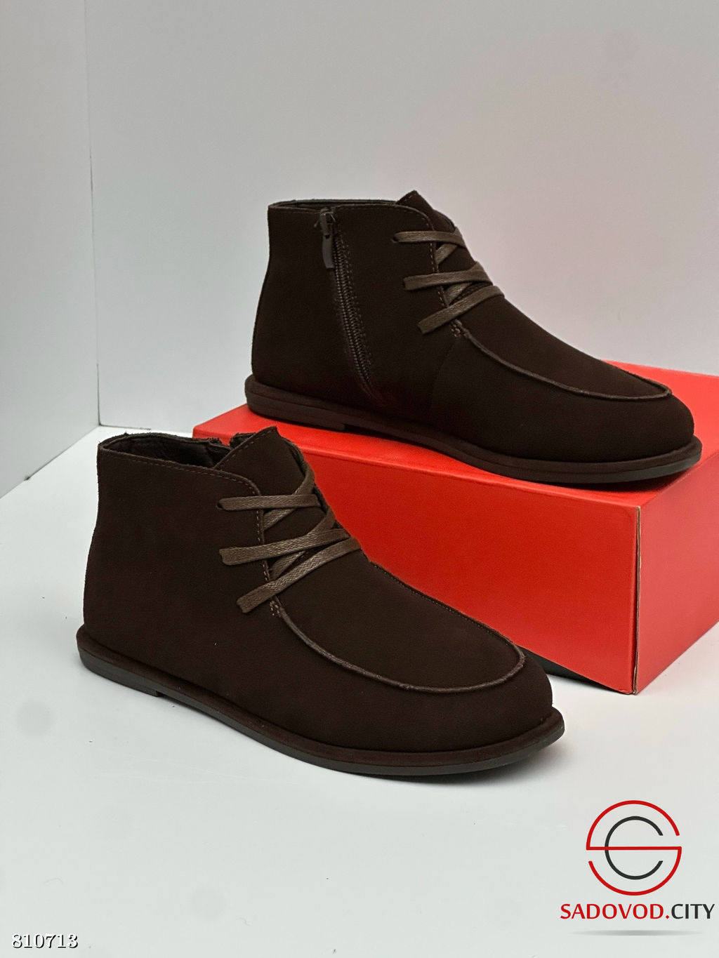 Женские ботинки для зимнего сезона