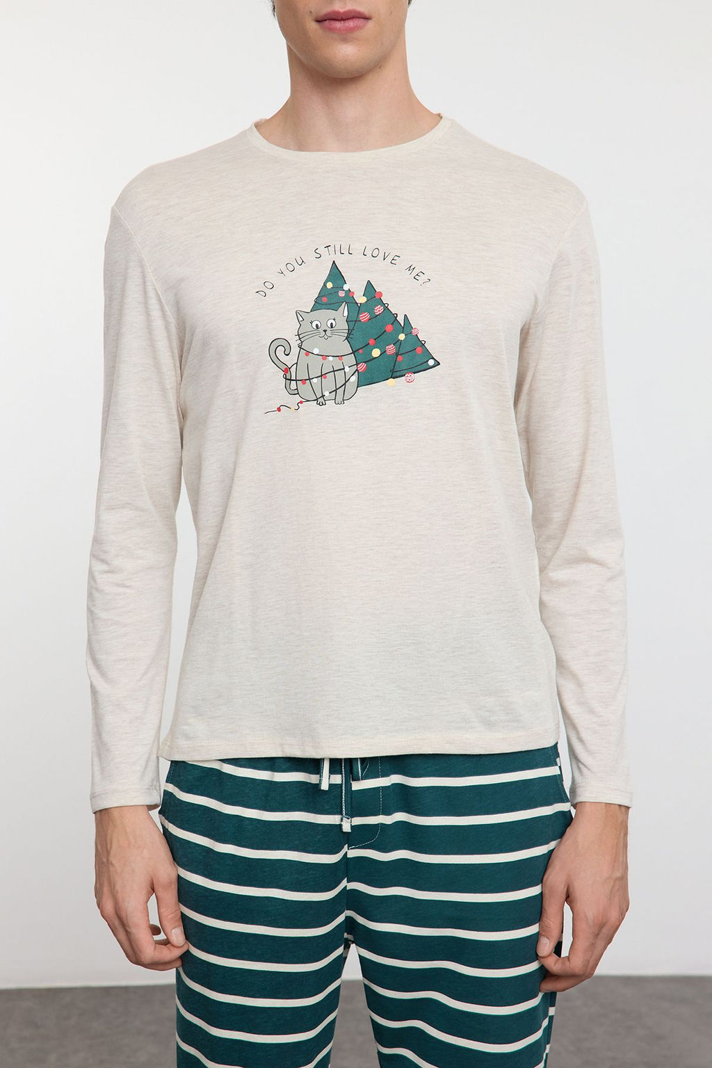 TRENDYOL MAN Bej Cizgili Regular Fit Couple Y?lbas? Orme Pijama Tak?m? TMNAW25PT00045 - Trendyolmilla фото 6