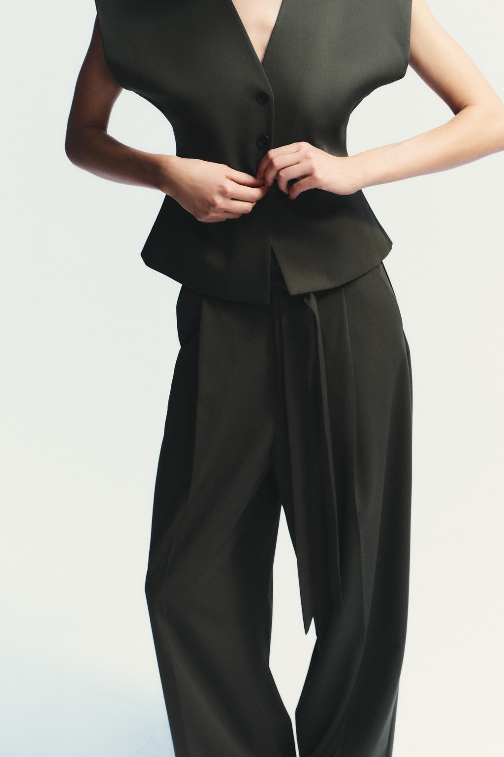 PINSTRIPE WAISTCOAT - Zara фото 2