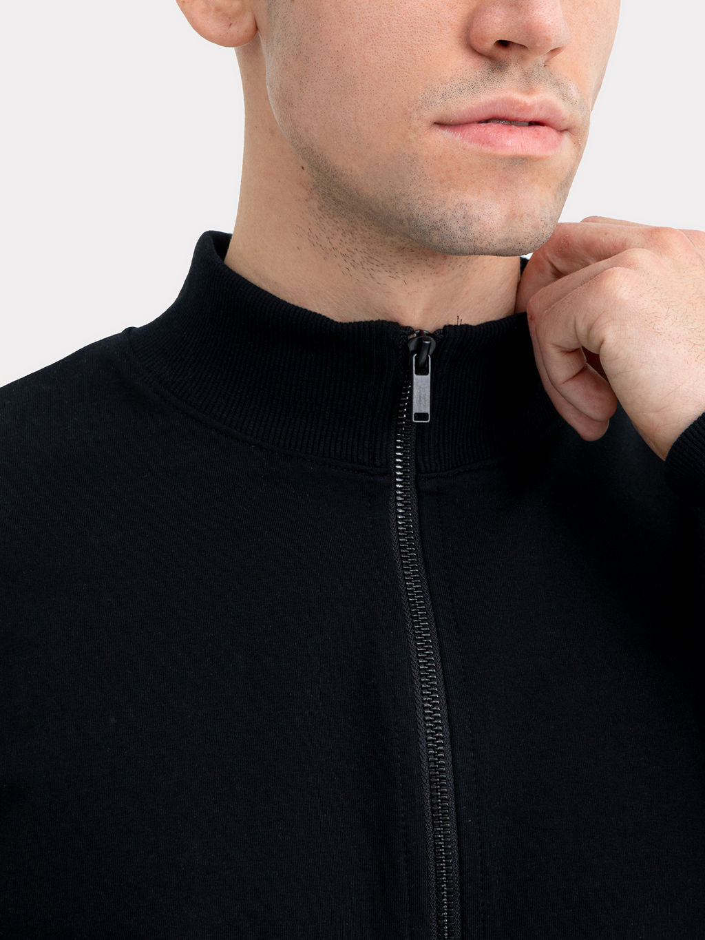 Толстовка мужская в черном цвете черный 121160/1 - Mark formelle фото 5