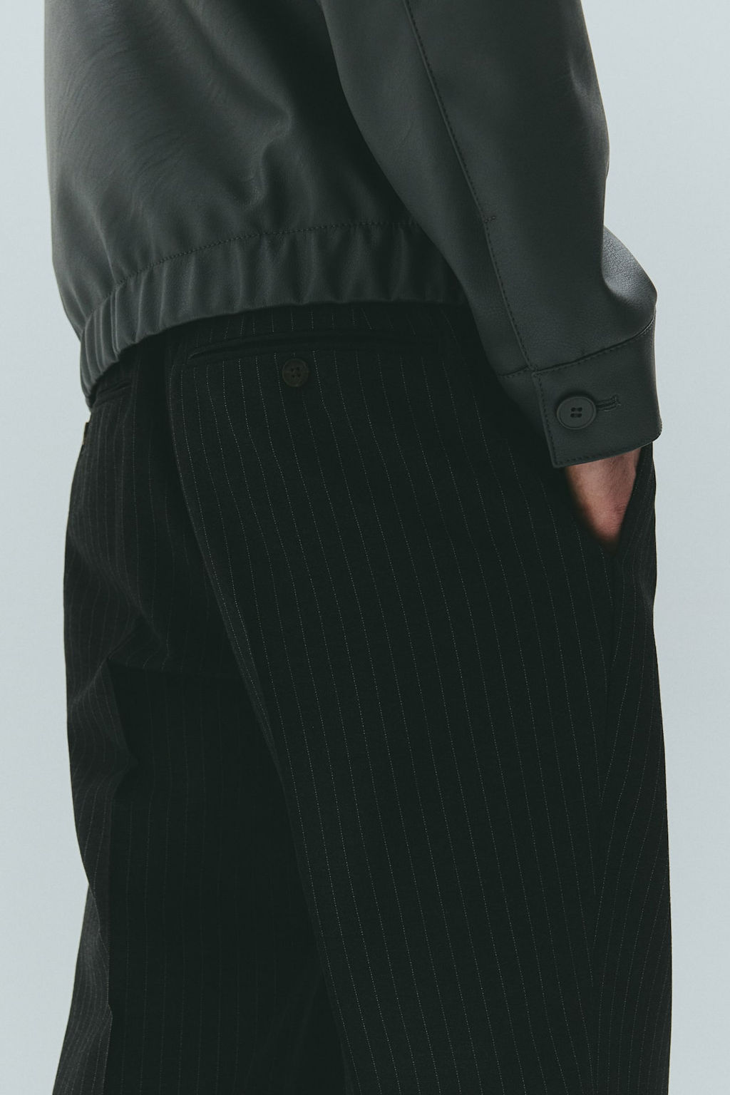 Pantalon con raya Regular Fit - H&m фото 4