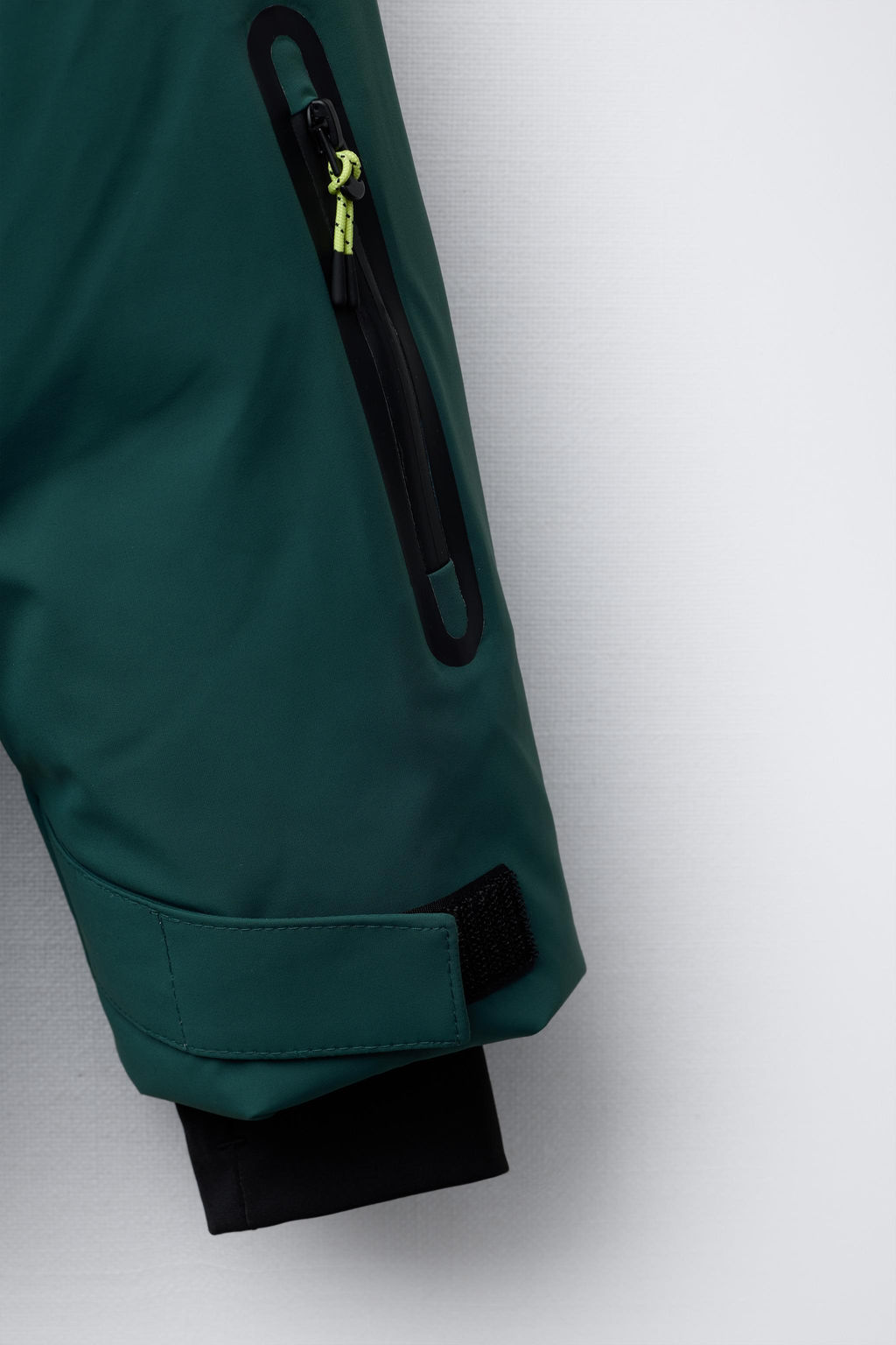 DOWN AND FEATHER PUFFER JACKET WITH REMOVABLE HOODIE, WATER-RESISTANT AND WINDPROOF COLOUR BLOCK RECCO® SYSTEM SKI COLLECTION - Zara фото 8