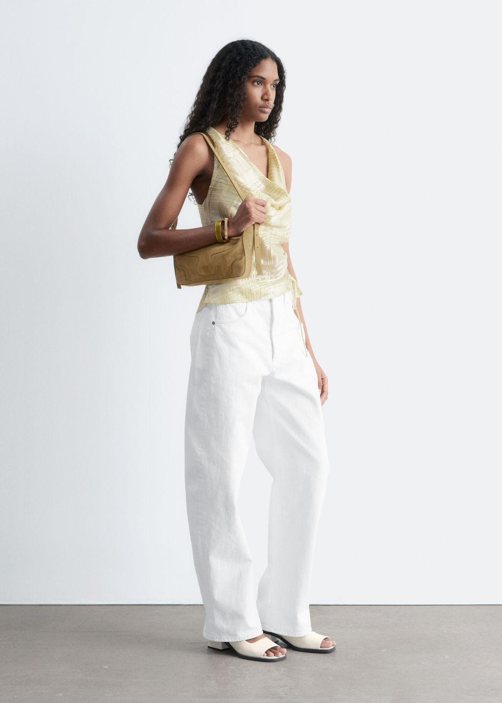 Top con cuello chal y cord?n de ajuste - H&m фото 9