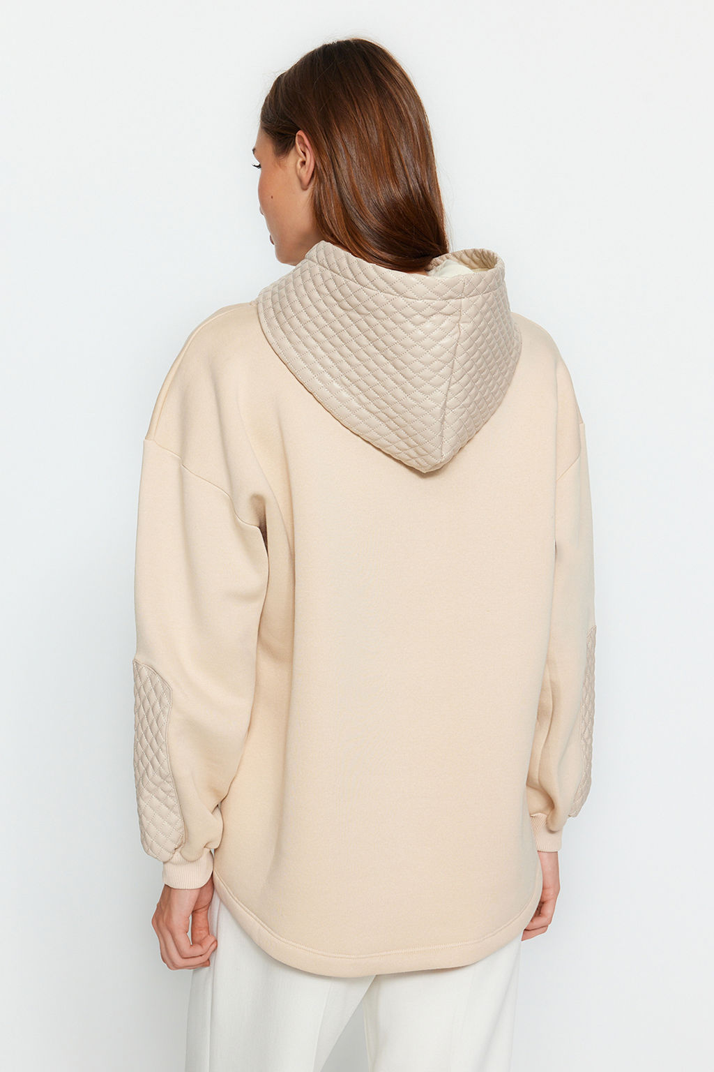 TRENDYOLMILLA Siyah Kal?n Ici Polarl? Kapitoneli Oversize/Genis Kesim Kapusonlu Orme Sweatshirt TWOAW24SW00205  фото 15
