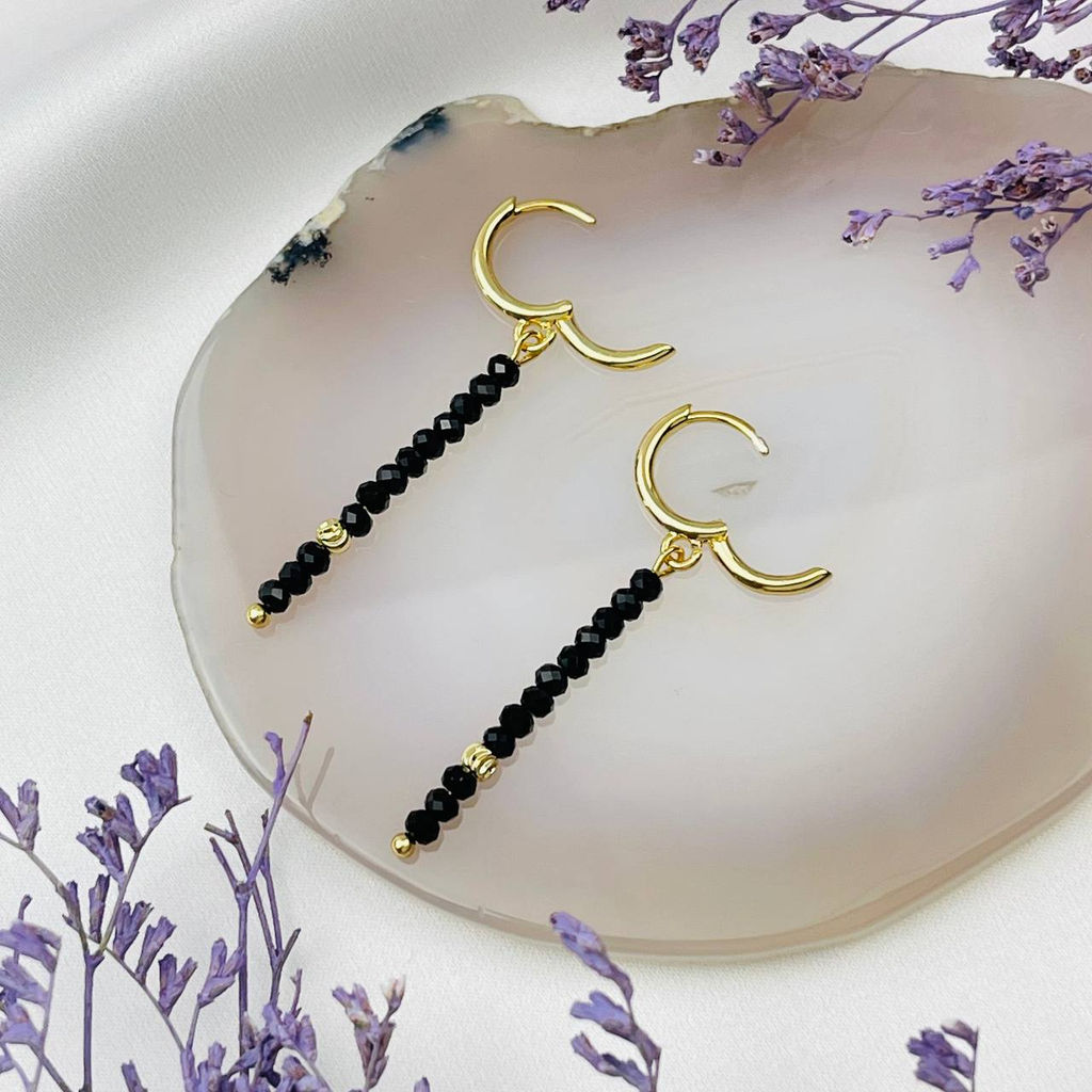 Серьги длинные из черной Шпинели