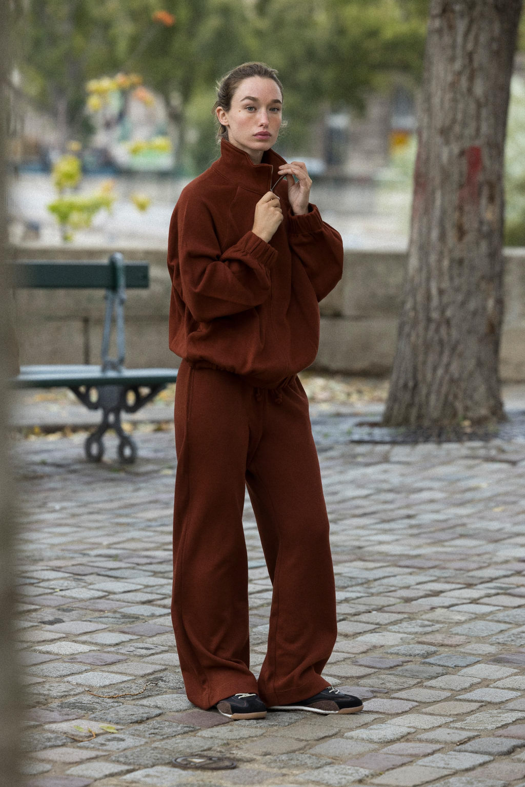 SOFT STRAIGHT-LEG TROUSERS