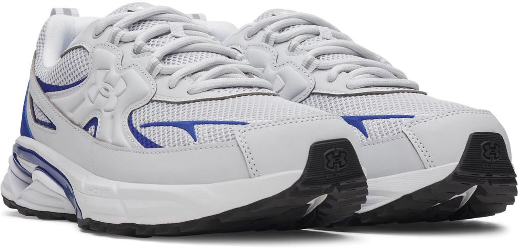 Кроссовки взрослые