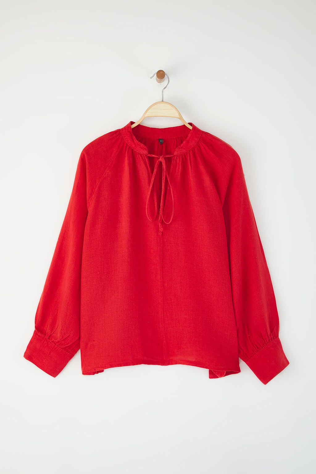 TRENDYOLMILLA K?rm?z? %100 Keten Hakim Yaka Gomlek TWOSS25GO00134 фото 5