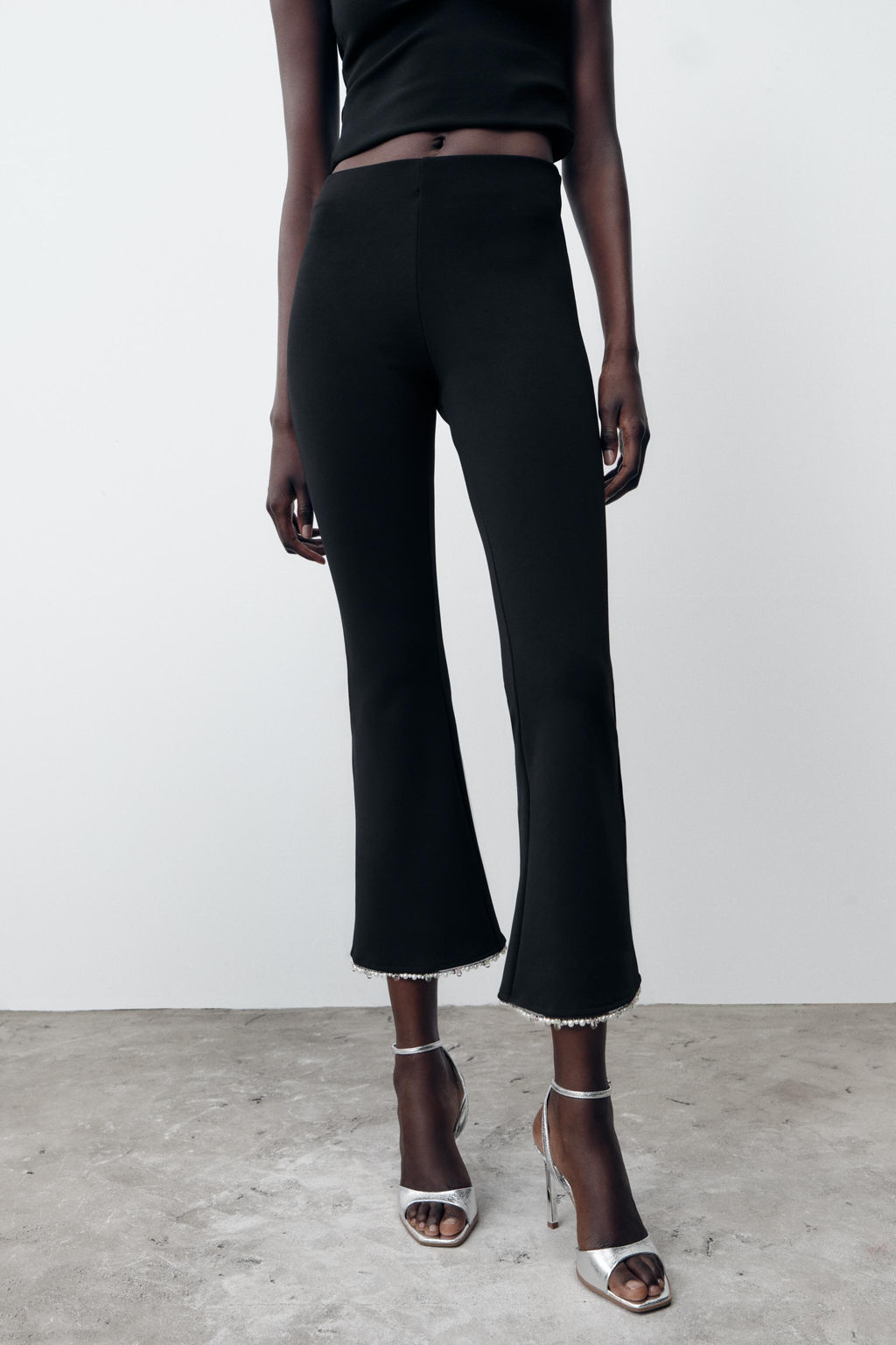 FLARE STRETCH TROUSERS WITH FAUX PEARLS - Zara фото 2