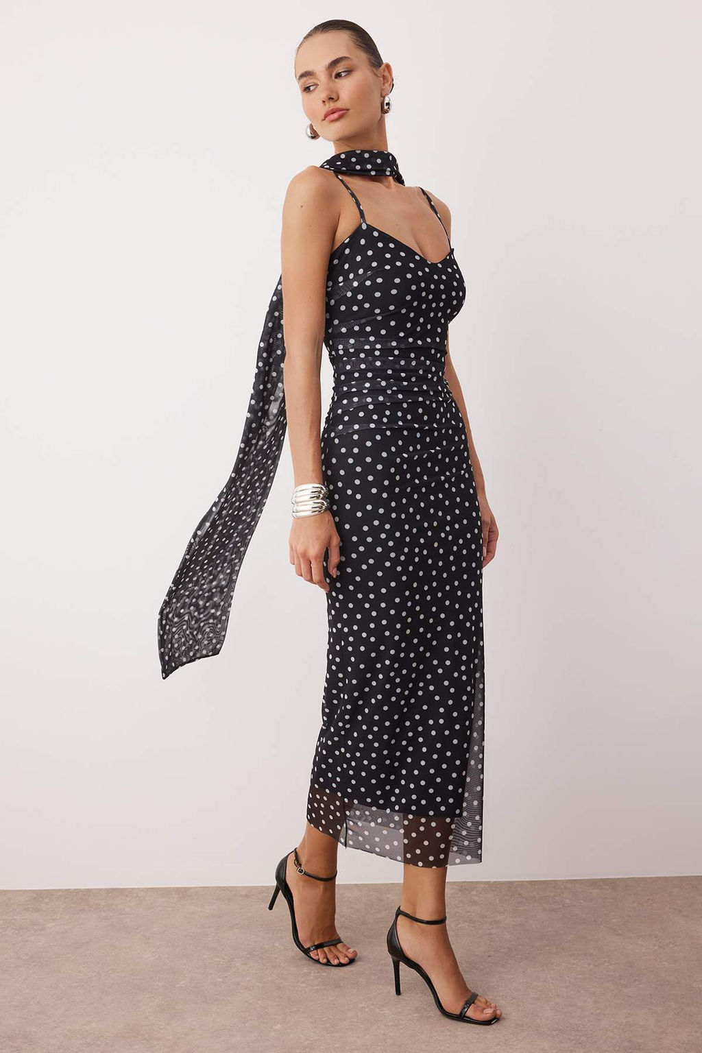 Yesil Fular Detayl? Tul Maxi Orme Elbise TPRSS25EL00314 - Trendyolmilla фото 19