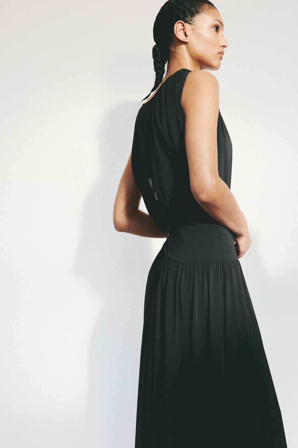 Vestido de punto con detalle efecto capa - H&m фото 5