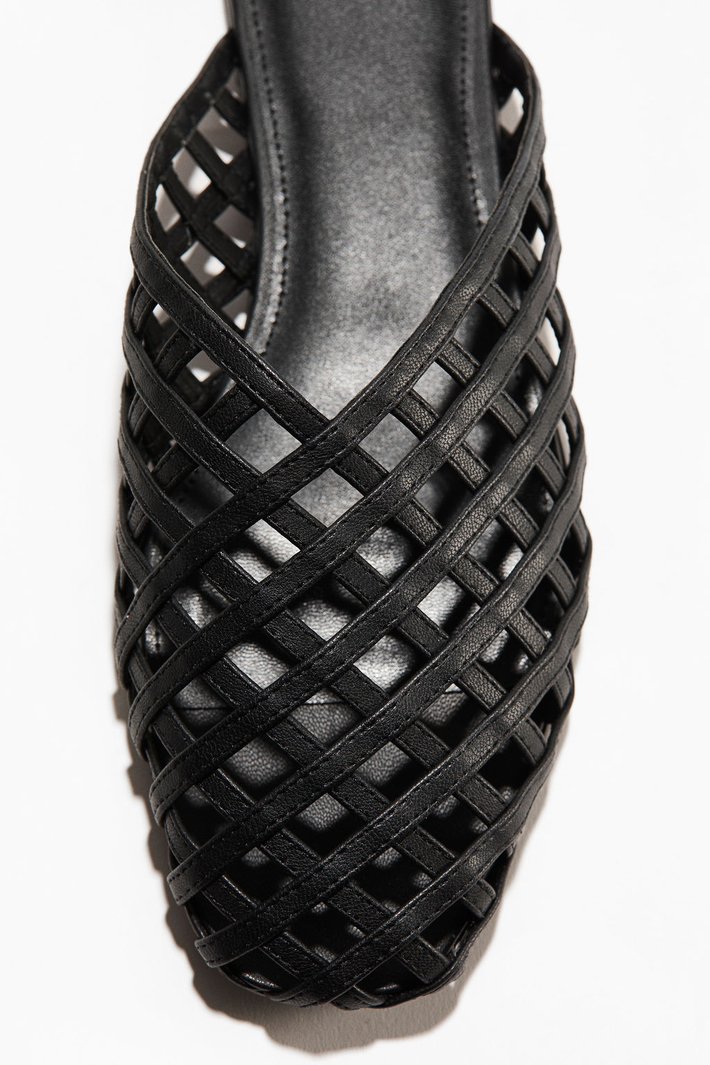 Mules con dise?o entrelazado - H&m фото 3