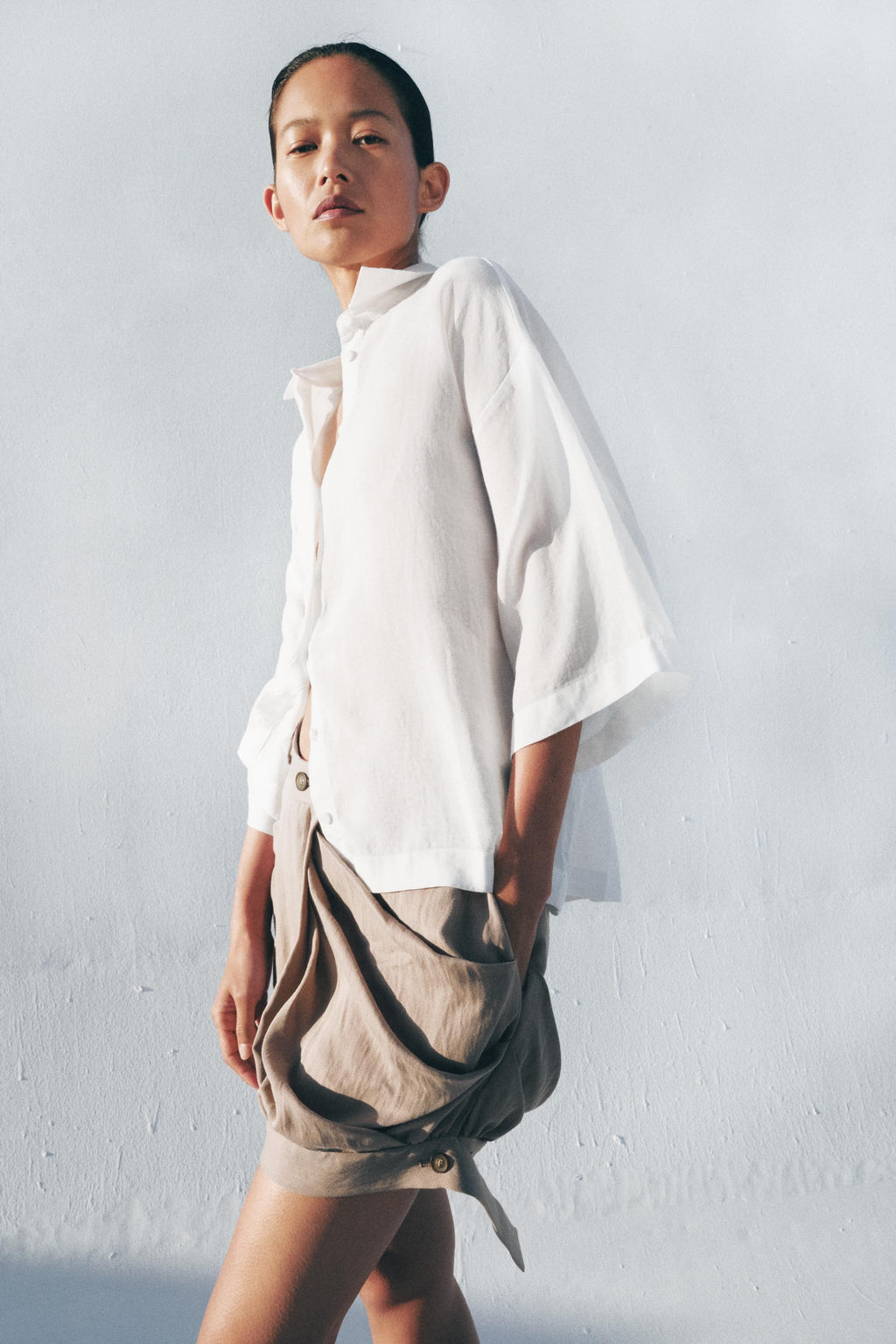 CAMISA FLUIDA OVERSIZE ZW COLLECTION / Blanco - Zara фото 9