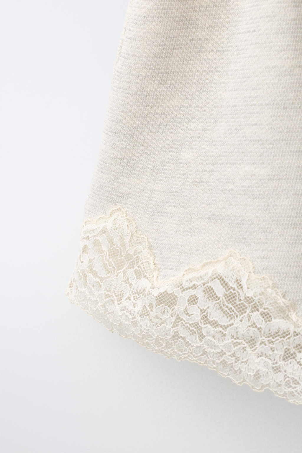 BERMUDA FELPA LACE / Beige vigor? - Zara фото 4