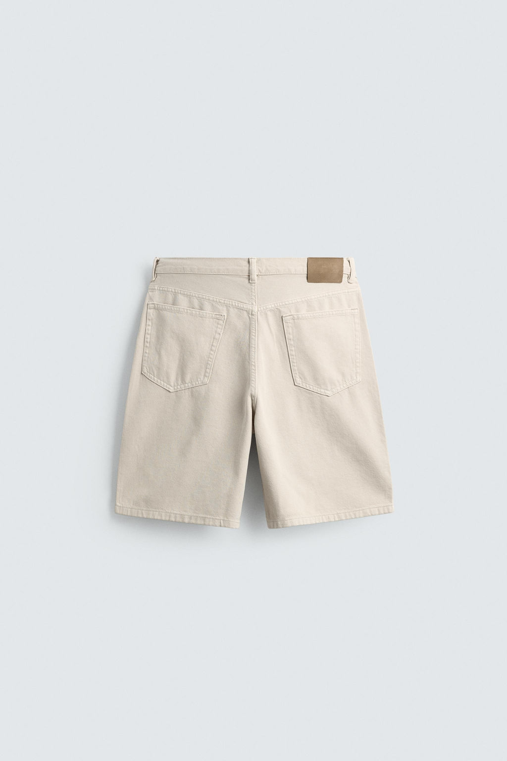 BERMUDA DENIM STRAIGHT FIT / Blanco roto