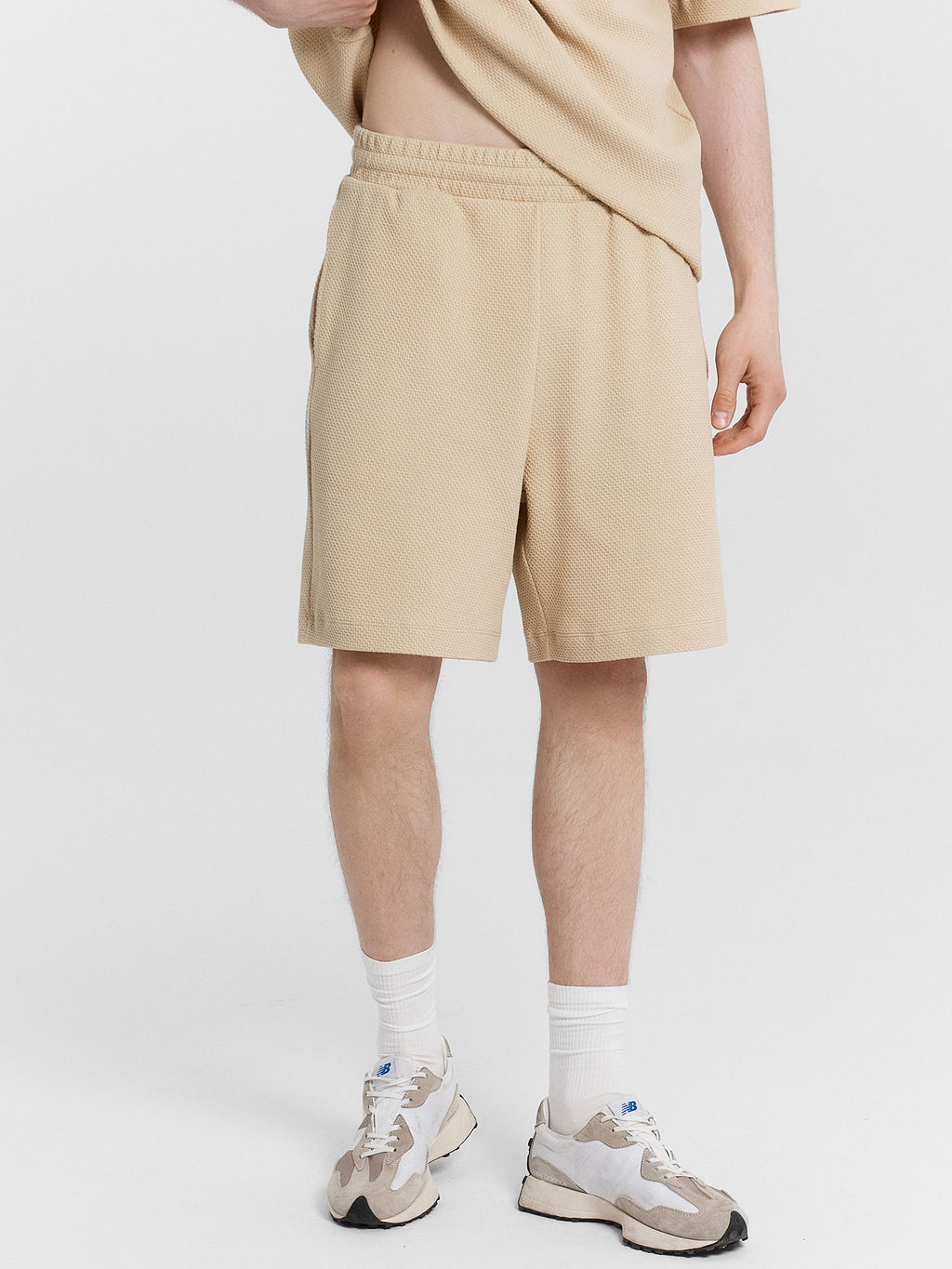 Комплект мужской бежевый: футболка и шорты - Mark formelle фото 4