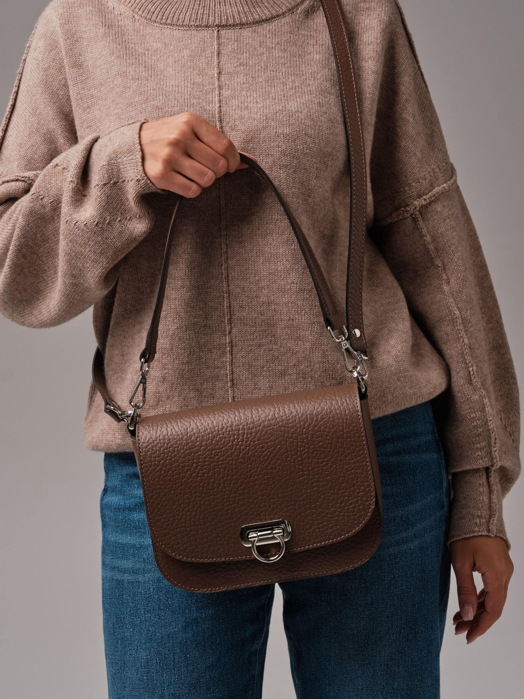 Сумка кожаная Azaro 30741 коричневый какао