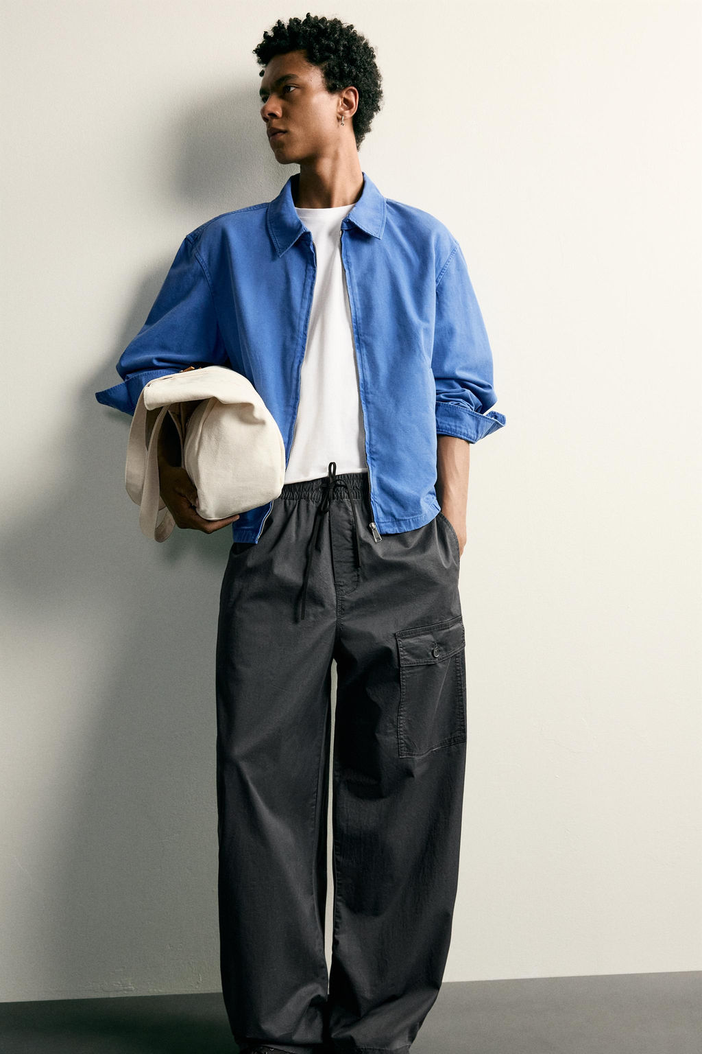PANTAL?N CARGO RELAXED FIT / Azul el?ctrico - Zara фото 5