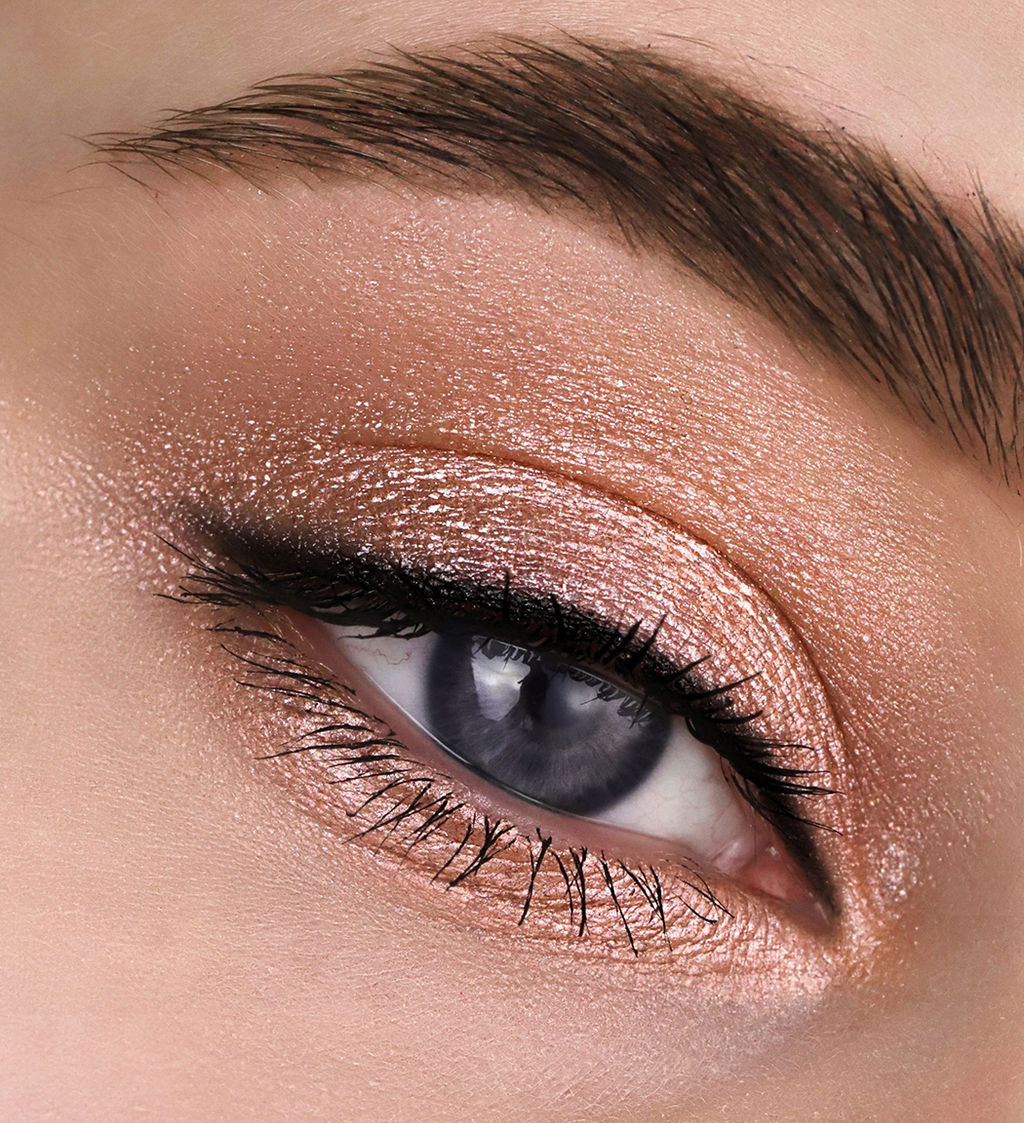 LuxVisage Тени жидкие Metal hype тон 02 золотистый персик