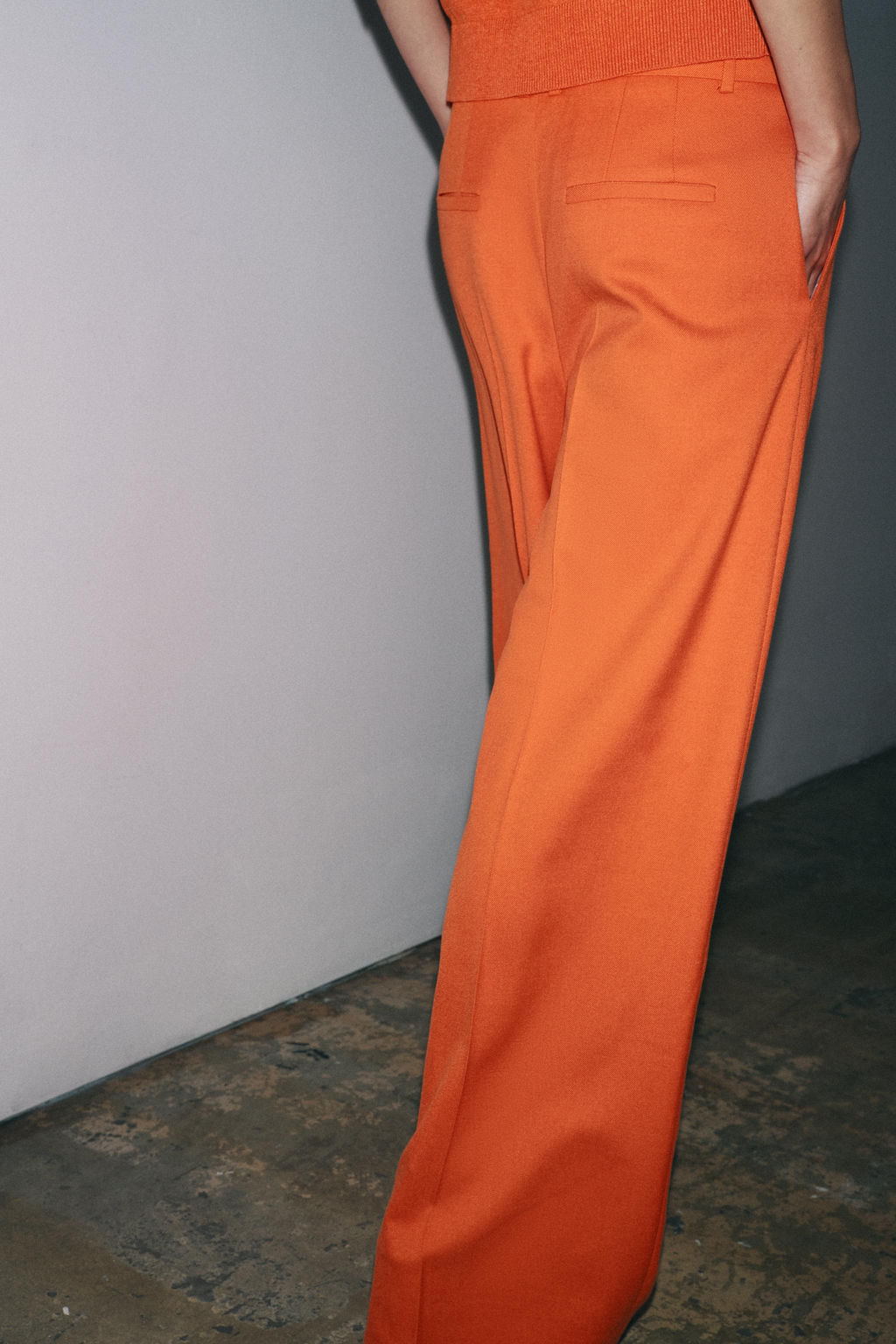 ZW COLLECTION WIDE-LEG DARTED TROUSERS - Zara фото 3