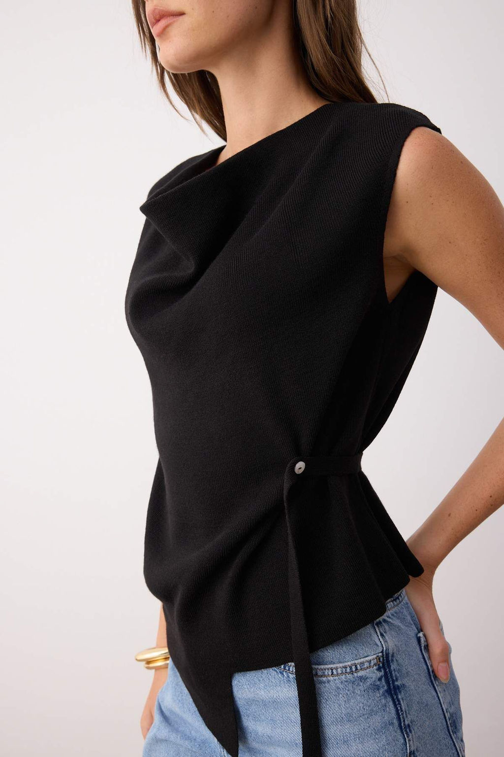 Siyah Merserize Gorunumlu Asimetrik Degaje Yaka Triko Ince Bluz TWOAW26BZ00001 - Trendyolmilla фото 10