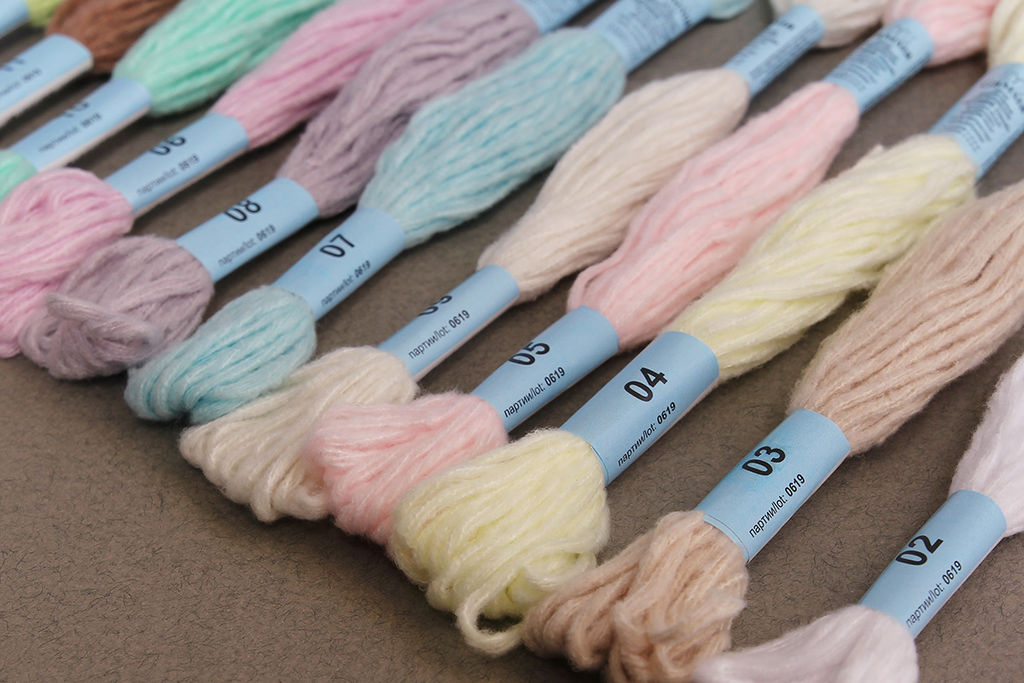 Нитки для вышивания Gamma декоративные МУЛИНЕ Cloud 100% полиэстер 12 x 6 м