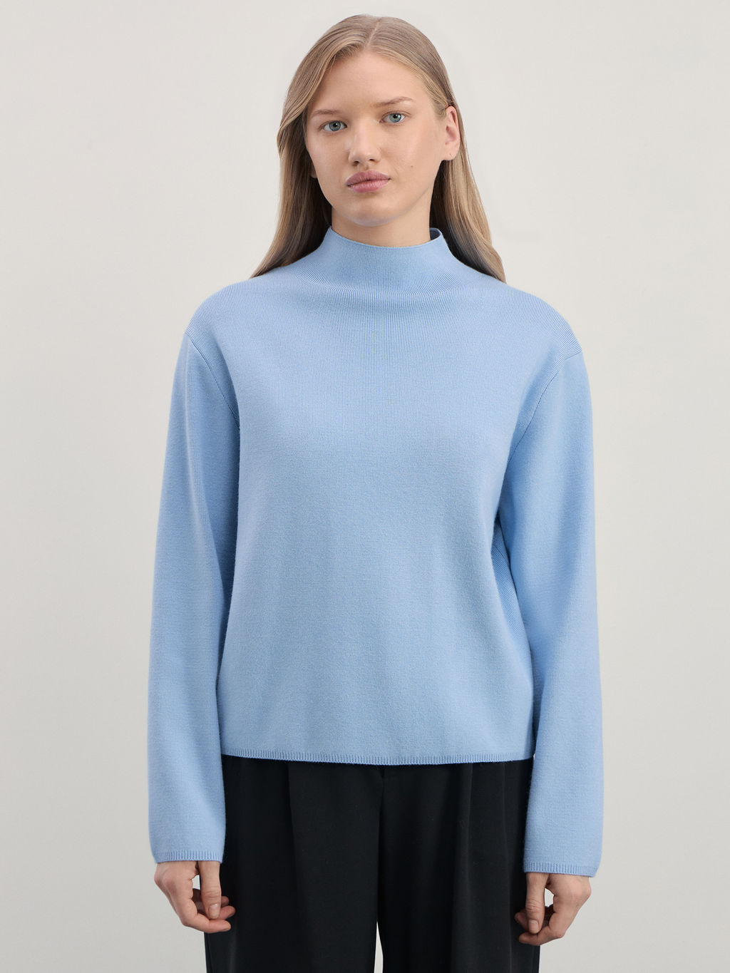 Джемпер с воротником-стойкой из вискозы / Zarina  фото 3