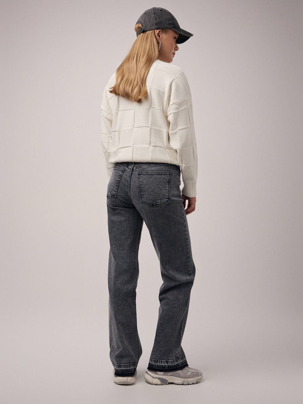 CONTE CON-681 Джинсы wide leg оксидной варки с необработанным краем washed black - Conte elegant фото 4