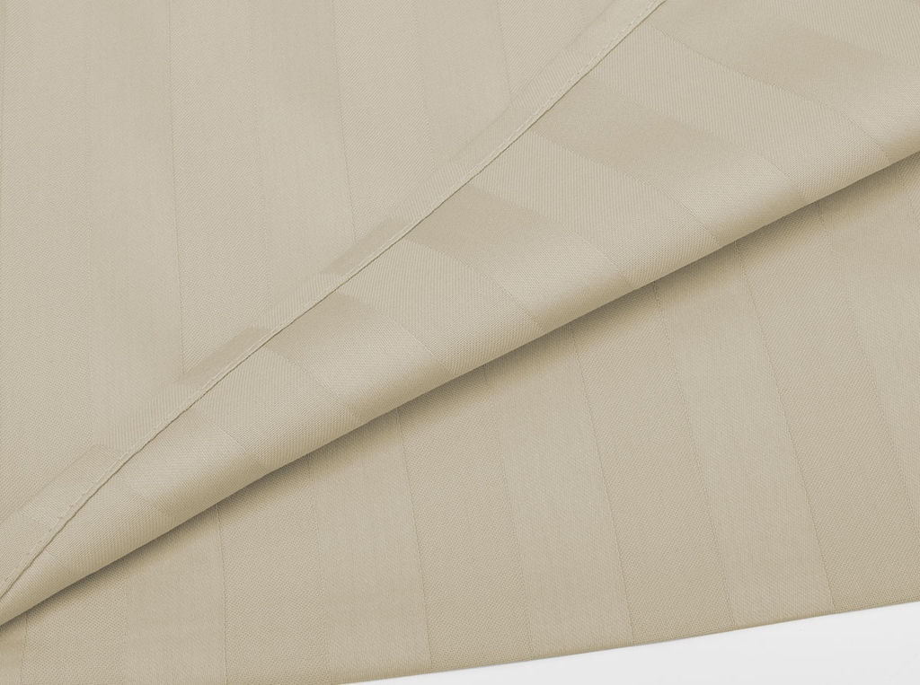 Наволочка 3010-БЧ сатин 70*70 рис. 14-4501 бежевый 2*2