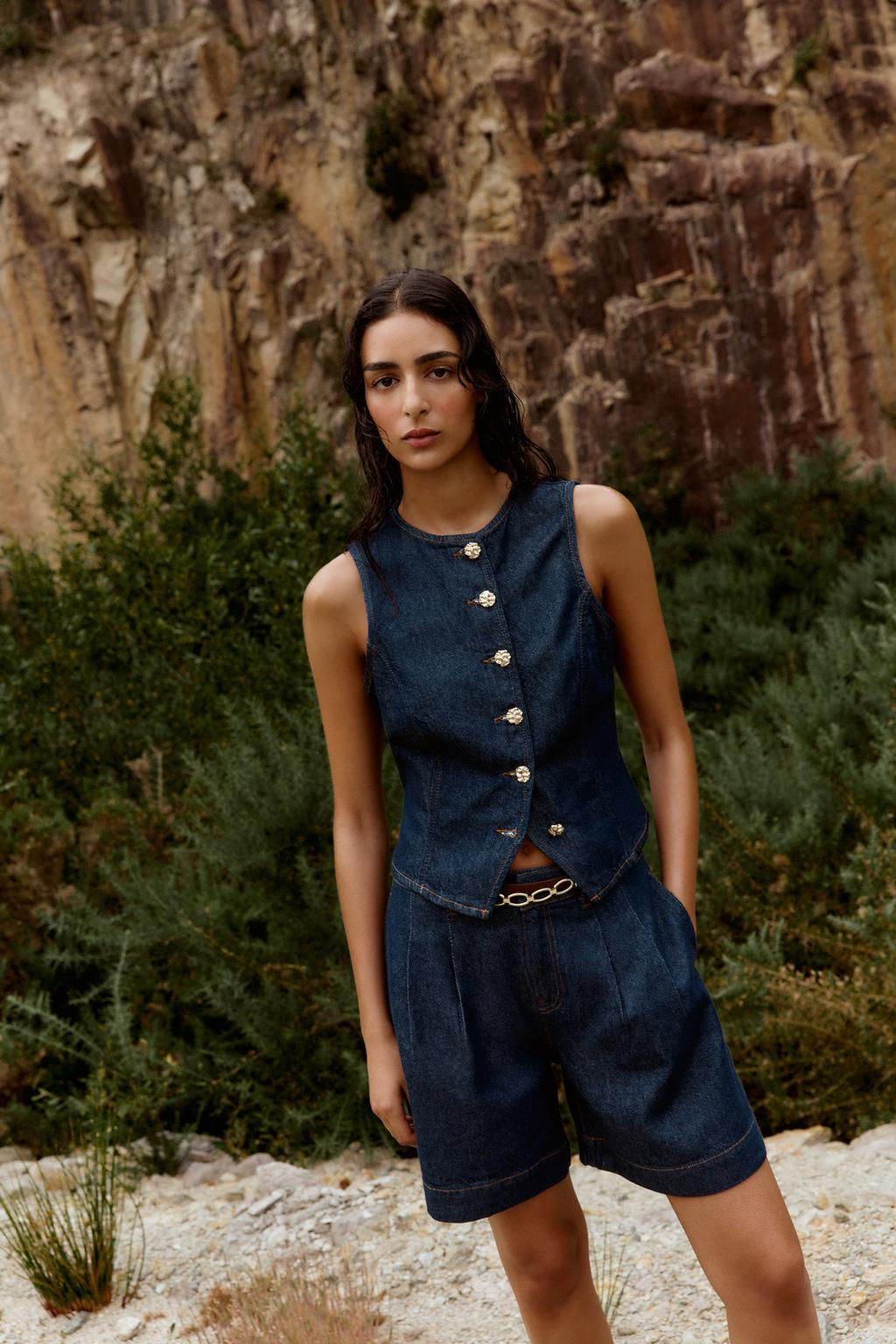 Z1975 DENIM WAISTCOAT WITH GOLD BUTTON - Zara фото 2