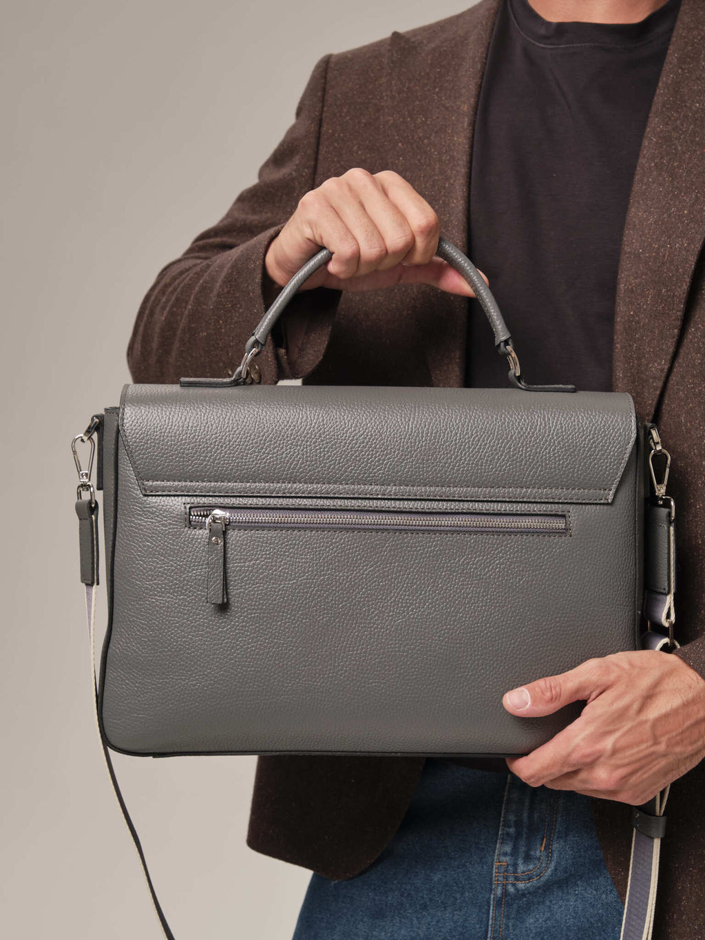 Мужская кожаная сумка Levi DBR 7115 мышиный  фото 4