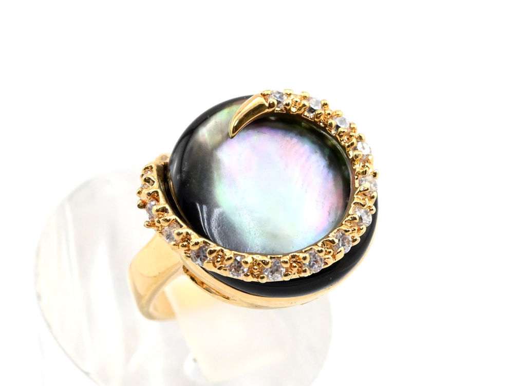 Кольцо перламутр завиток Размер 16.