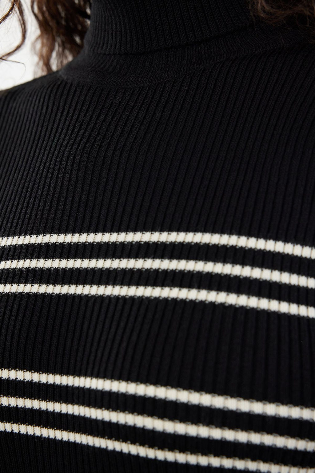 Siyah Mini Triko Cizgili Elbise TWOAW24EL00470