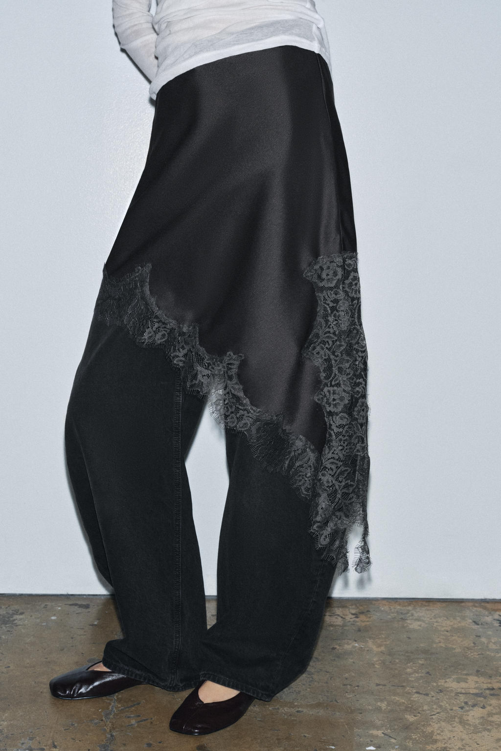 ZW COLLECTION SATIN LACE SKIRT - Zara фото 2