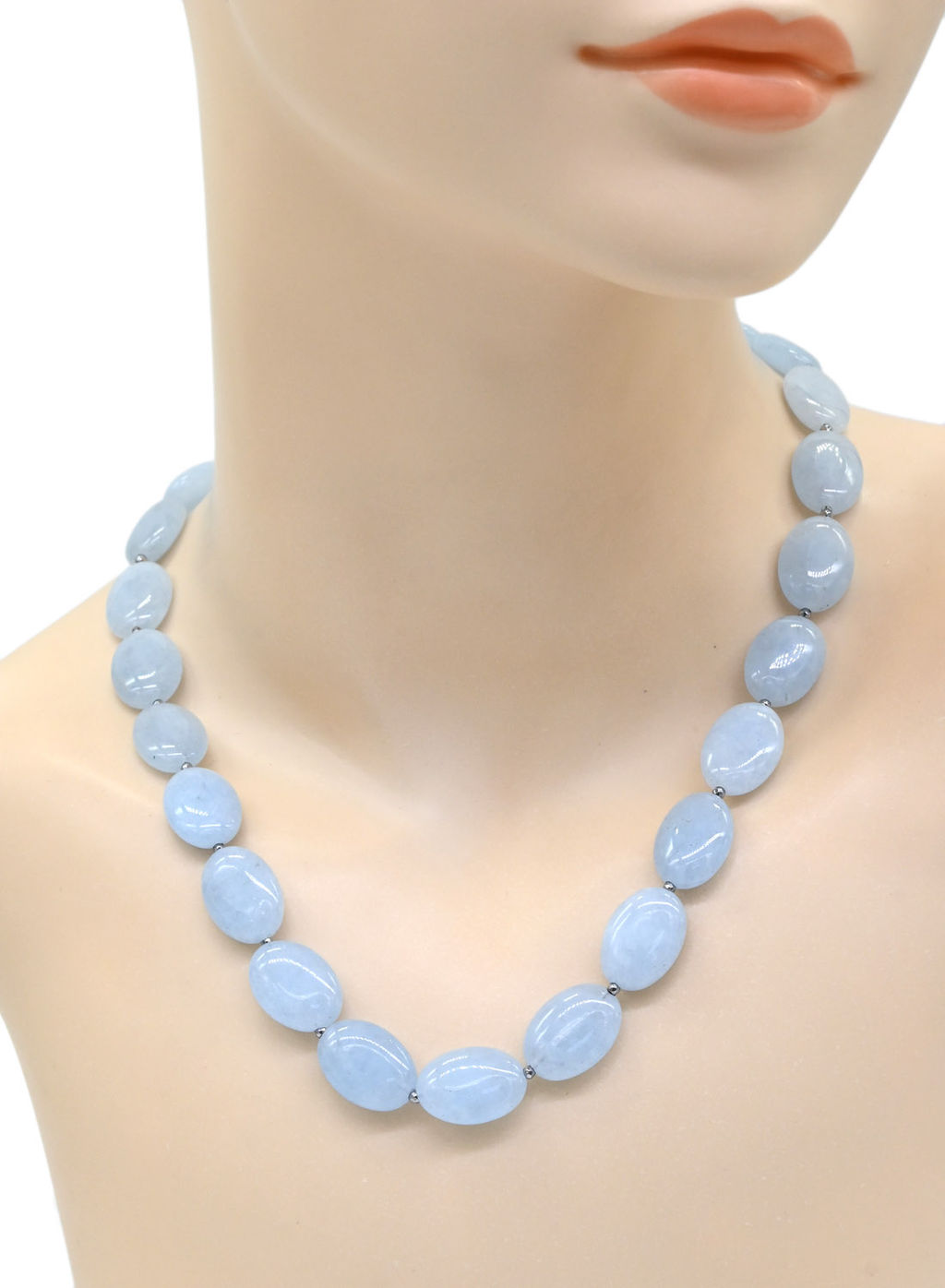 Бусы из кварца тонированного овал 13*18мм цв.голубой, 47см