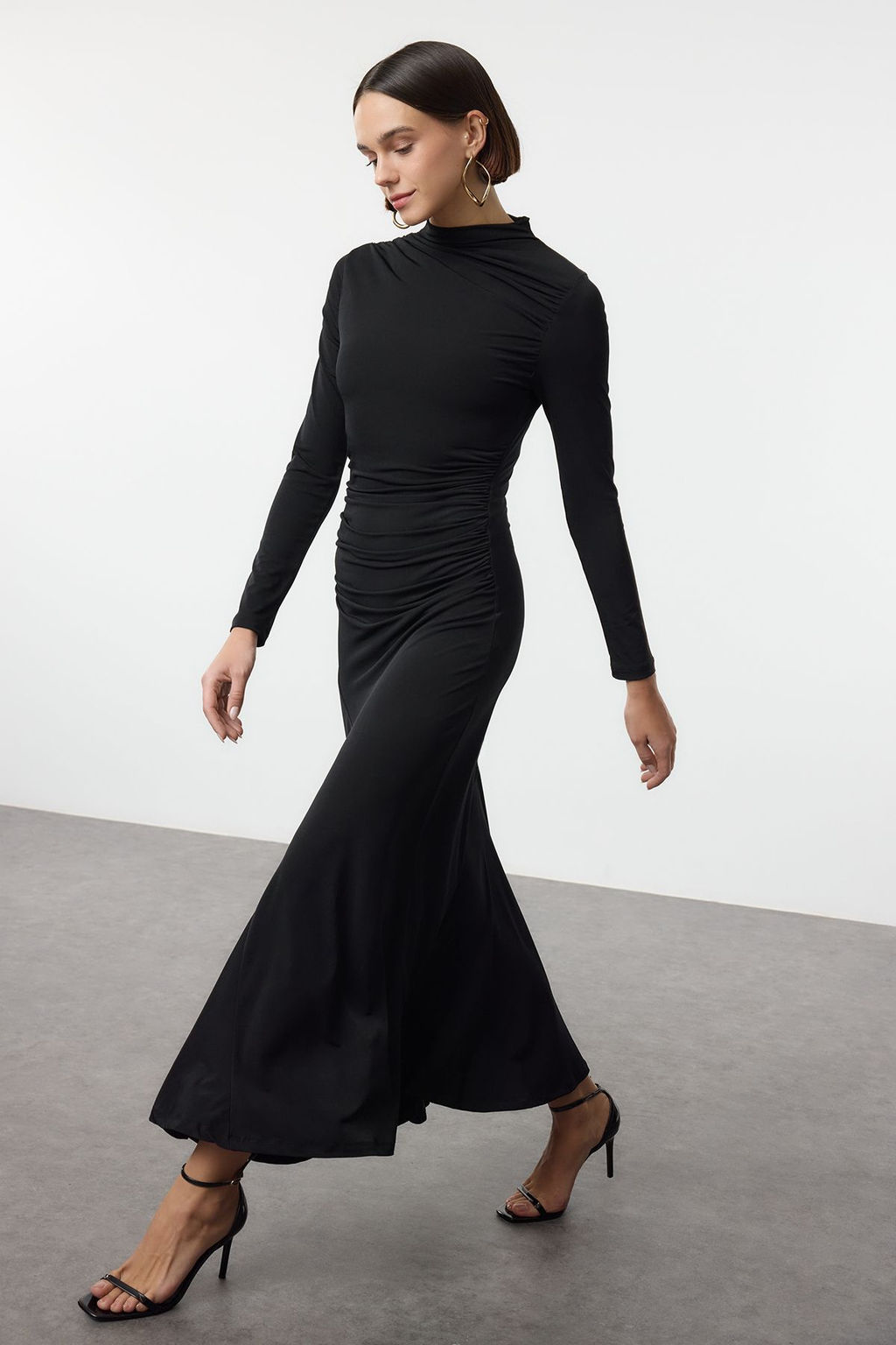 TRENDYOLMILLA Lacivert Fitted/Vucuda Oturan Dik Yaka Uzun Kollu Esnek Maxi Orme Elbise TWOAW25EL00099  фото 3