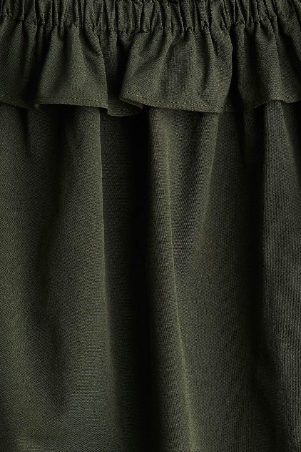 Blusa off-the-shoulder con escote de volante - H&m фото 6