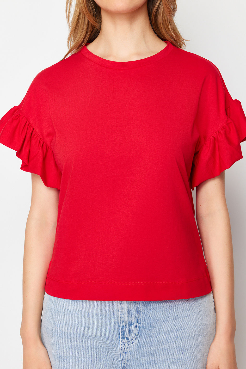 TRENDYOLMILLA Beyaz %100 Pamuk F?rf?r Detayl? Basic Bisiklet Yaka Orme T-Shirt TWOSS22TS2429  фото 12