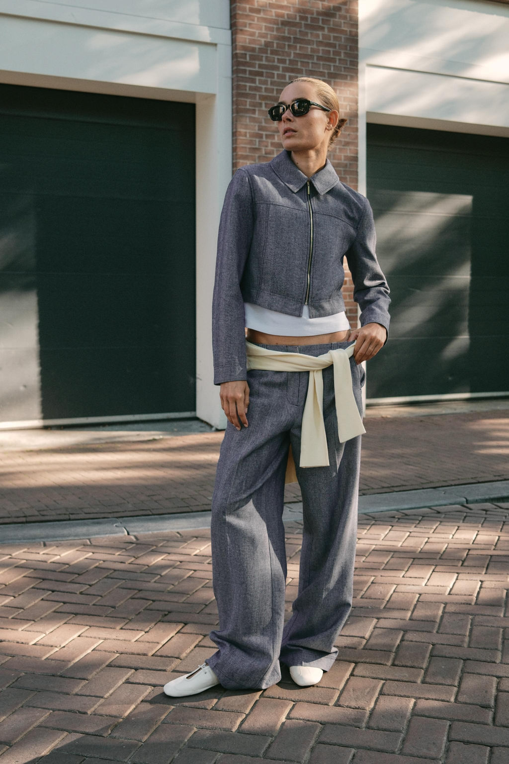 STITCHED DETAIL TROUSERS WITH BELT LOOPS