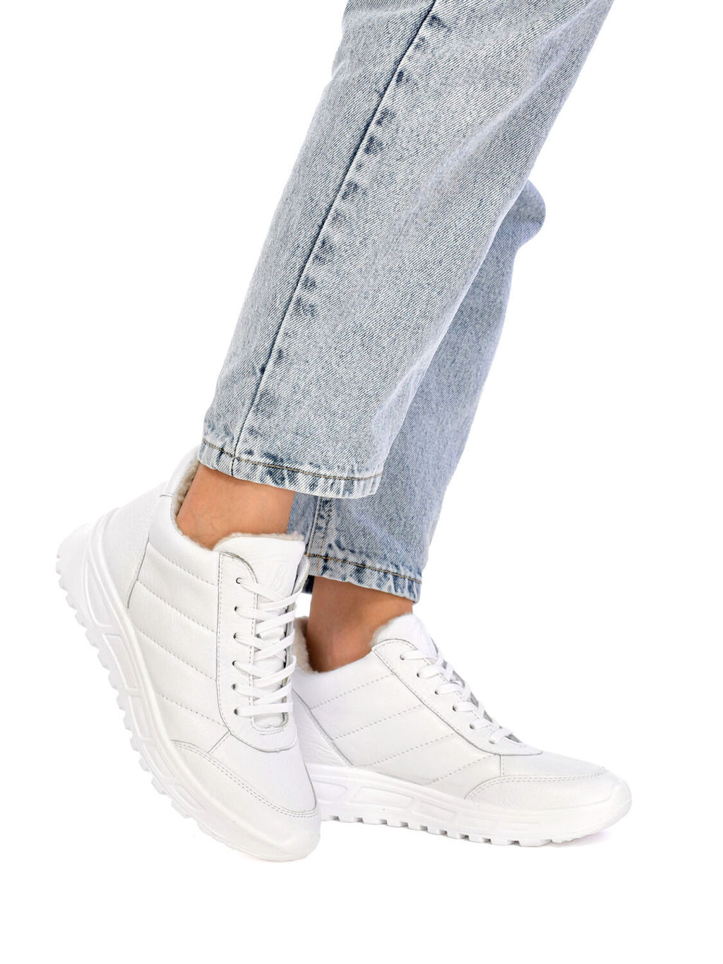 ботинки
								BELWEST