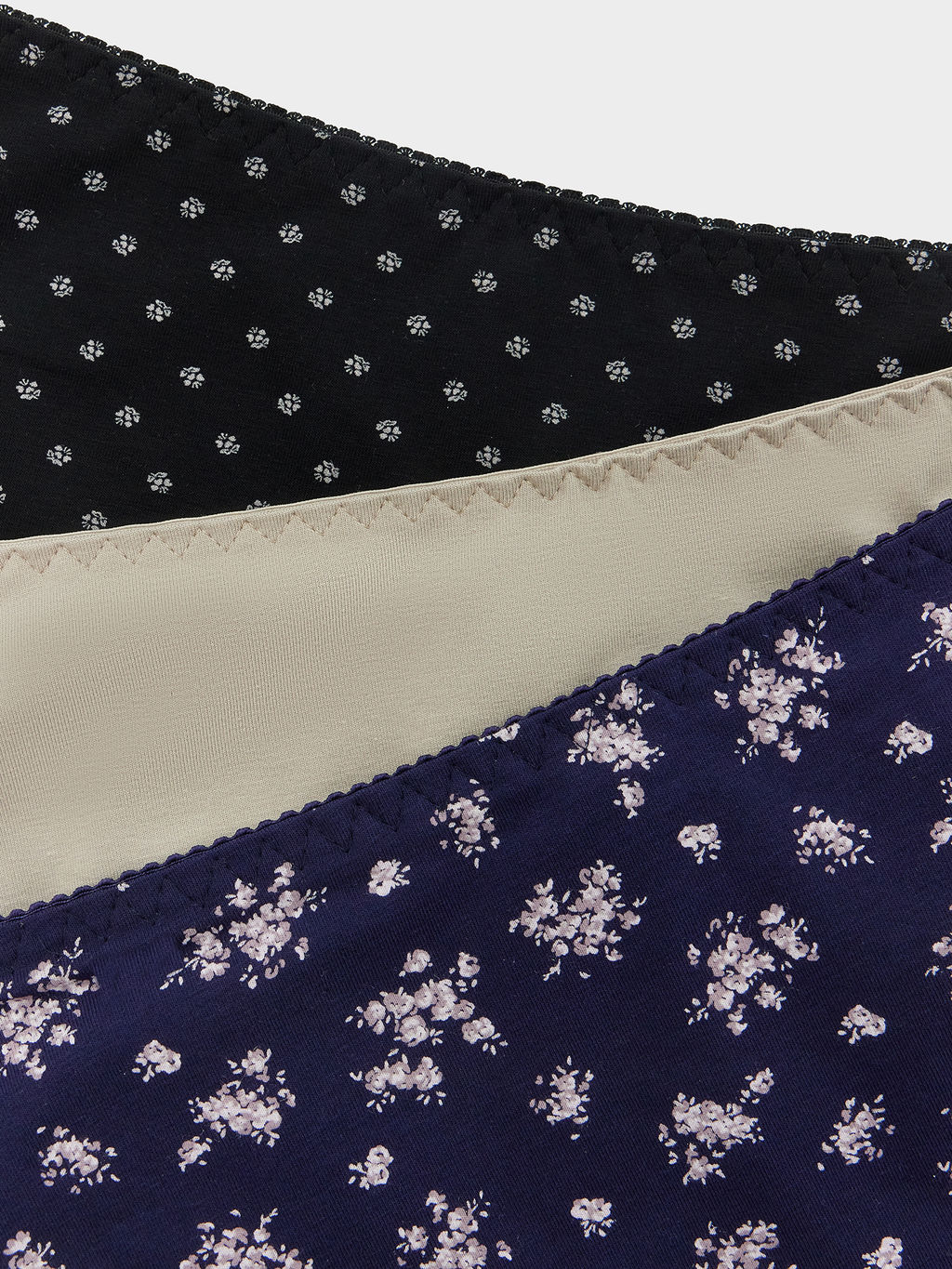 Цена за 2 штуки! ТРУСЫ ЖЕНСКИЕ (3ШТ.) - Mark formelle фото 10