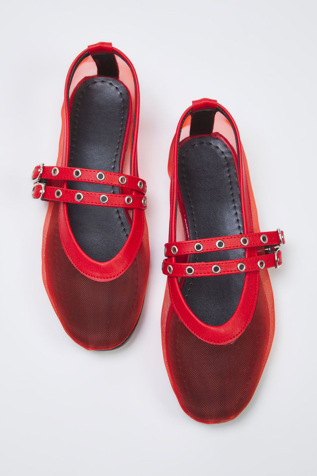 Trendyol Shoes Siyah File Detayl? Kusgozu Kemer Tokal? Mary Jane Kad?n Babet TAKSS25BE00046