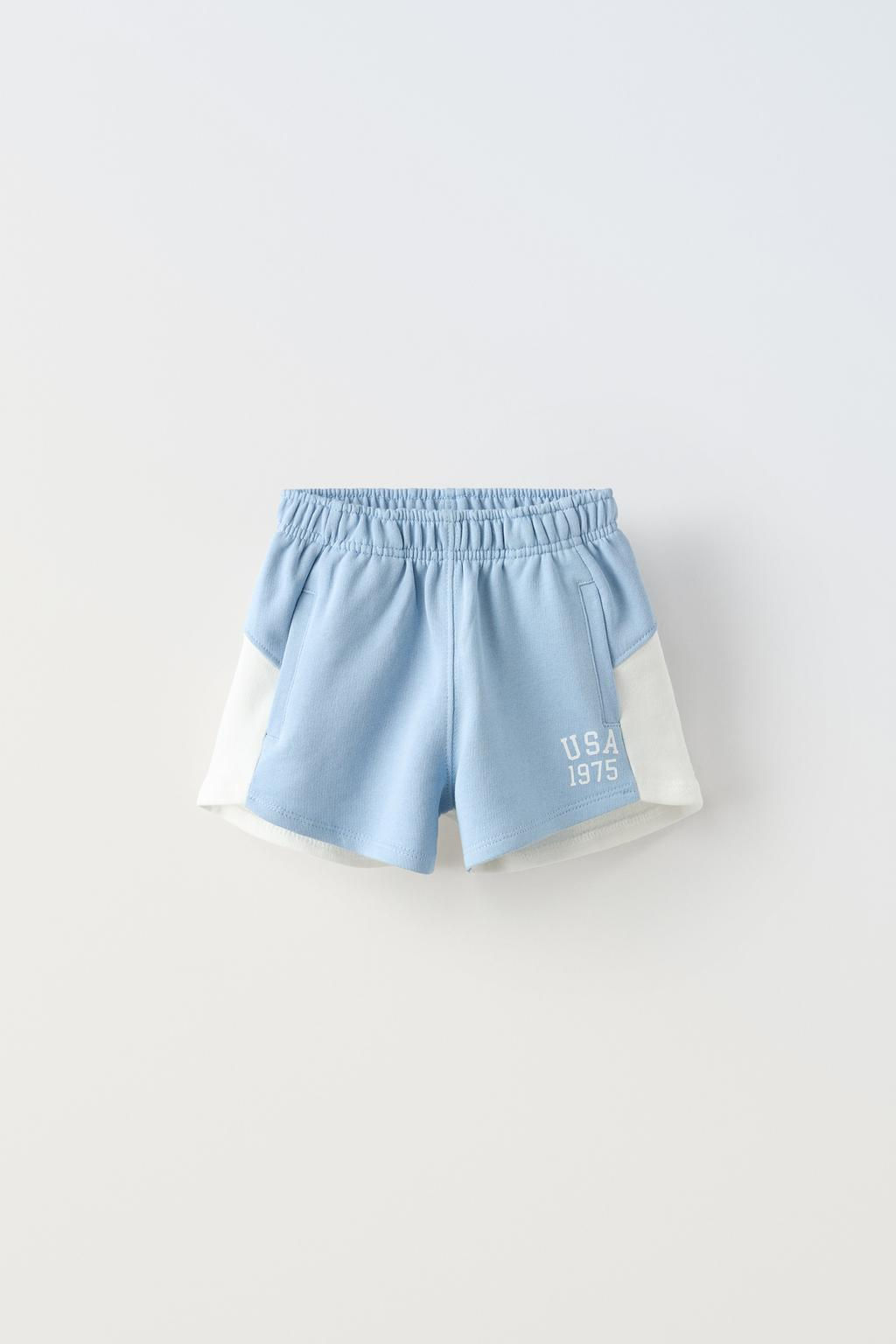COLOUR BLOCK BERMUDA SHORTS WITH SLOGAN
