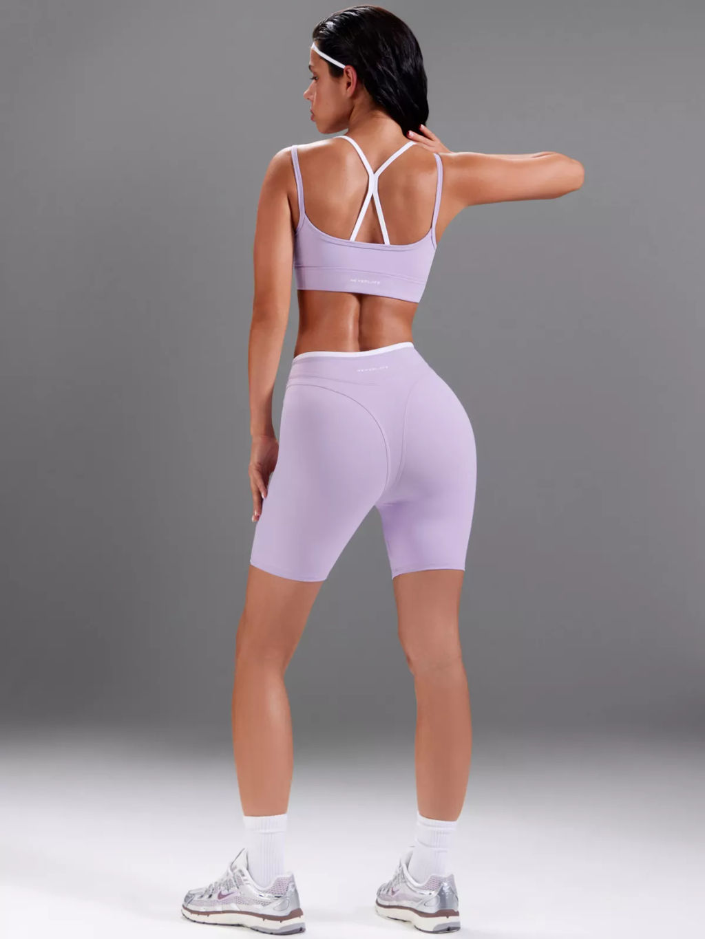 Моделирующие спортивные шорты - NEVERLATE фото 4