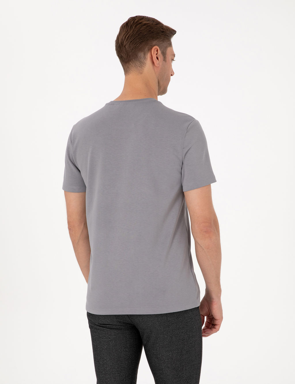 Gri Regular Fit Kal_n Dokulu Bisiklet Yaka Basic Ti__rt